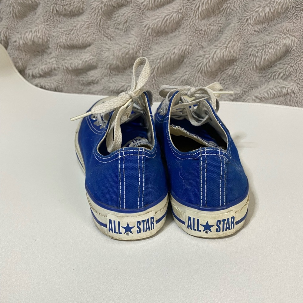 Blue Converse - Picture 5 of 7